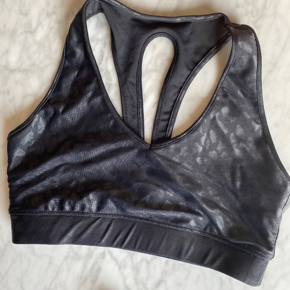 Carbon 38 Action Bra 2.0 in Leopard Takara Shine M